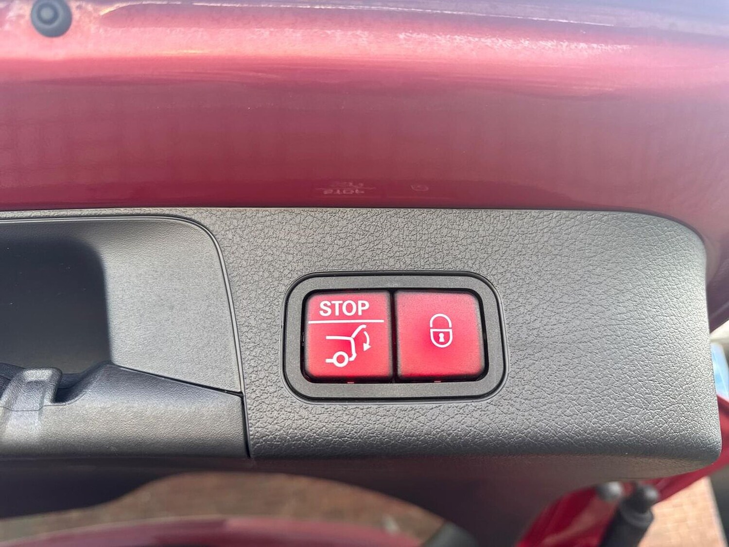 Used Mercedes-Benz GLB 2024 for sale - 76365081: Photo 39