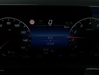 Used Mercedes-Benz GLB 2024 for sale - 76365081: Photo