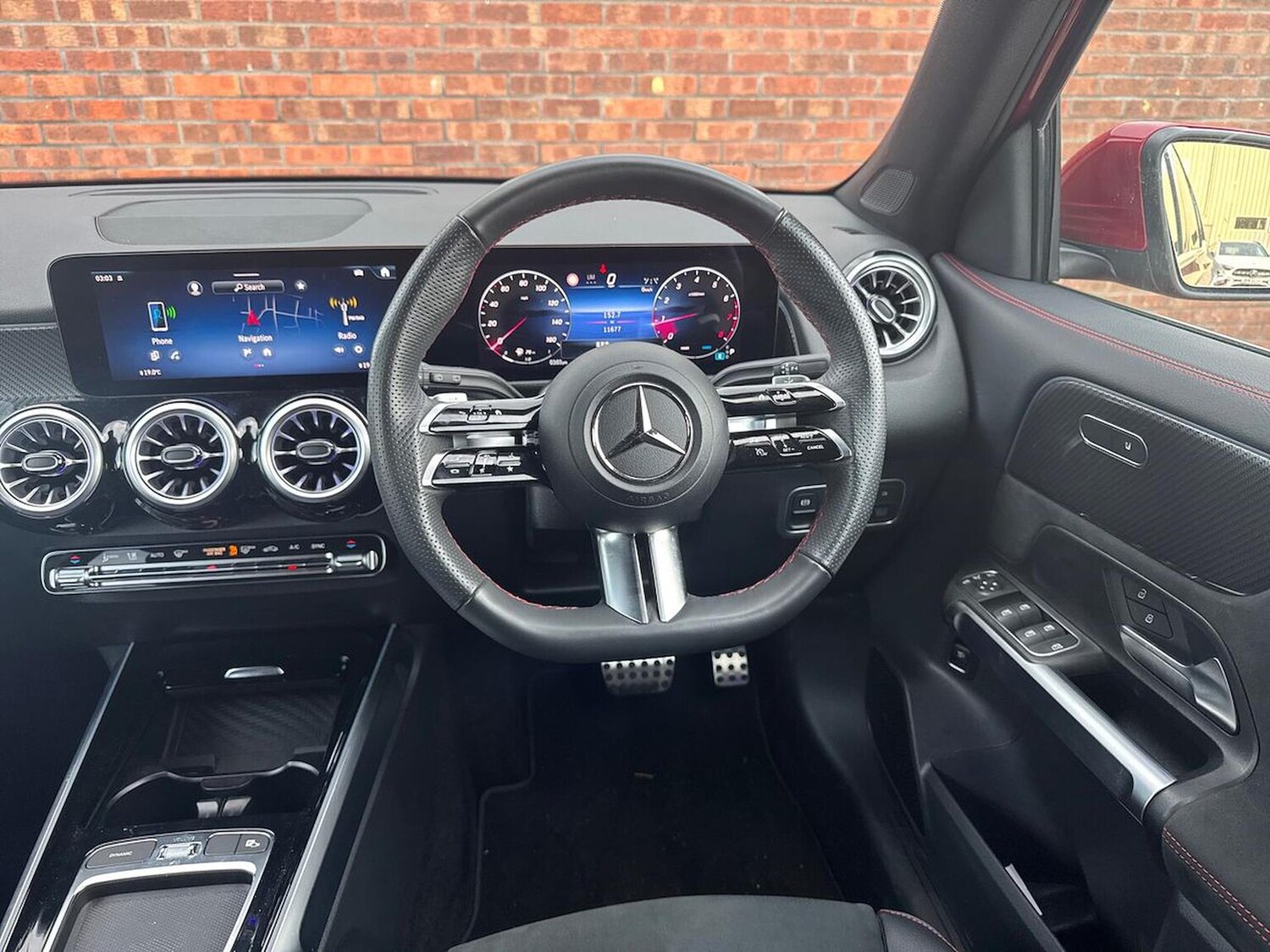 Used Mercedes-Benz GLB 2024 for sale - 76365081: Photo 9