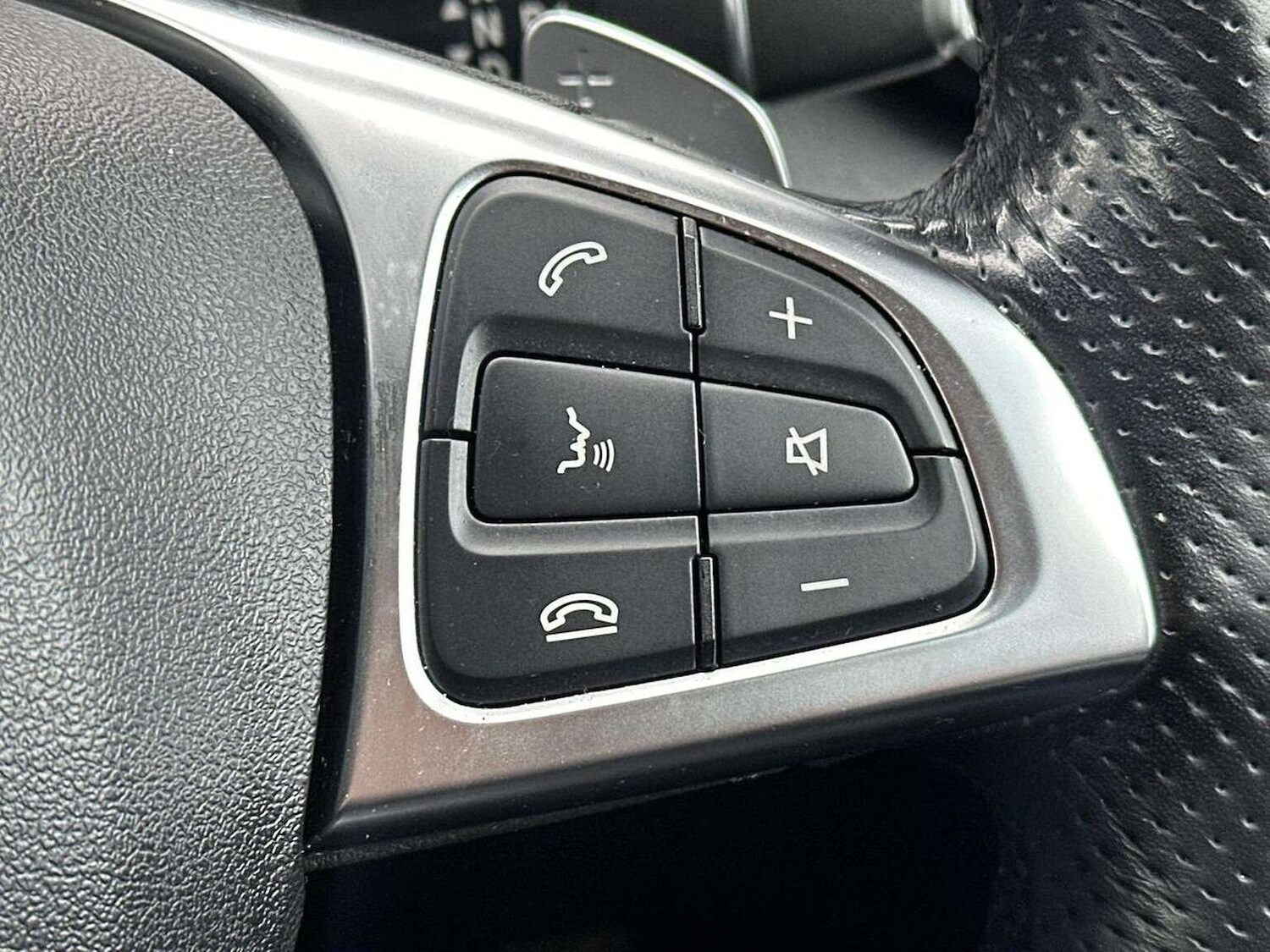 Used Mercedes-Benz GLC 2018 for sale - 77568653: Photo 27