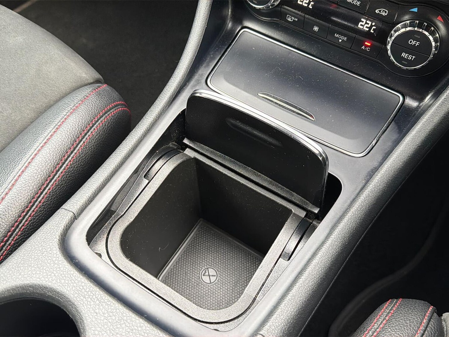 Used Mercedes-Benz GLA 2017 for sale - 76470988: Photo 32