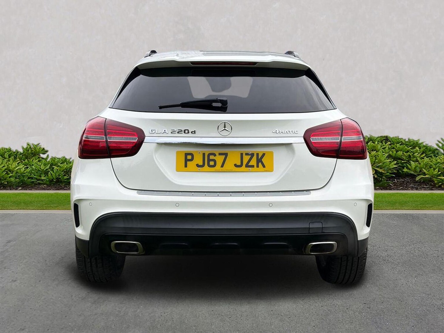 Used Mercedes-Benz GLA 2017 for sale - 76470988: Photo 4