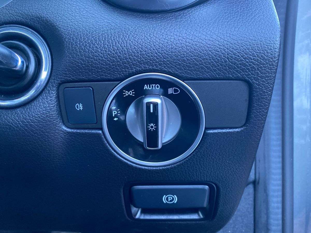 Used Mercedes-Benz SLC 2020 for sale - 77872165: Photo 23