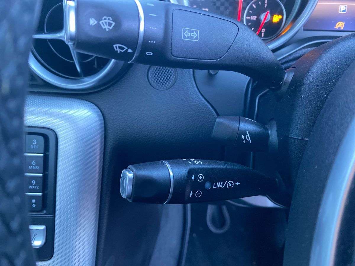 Used Mercedes-Benz SLC 2020 for sale - 77872165: Photo 30