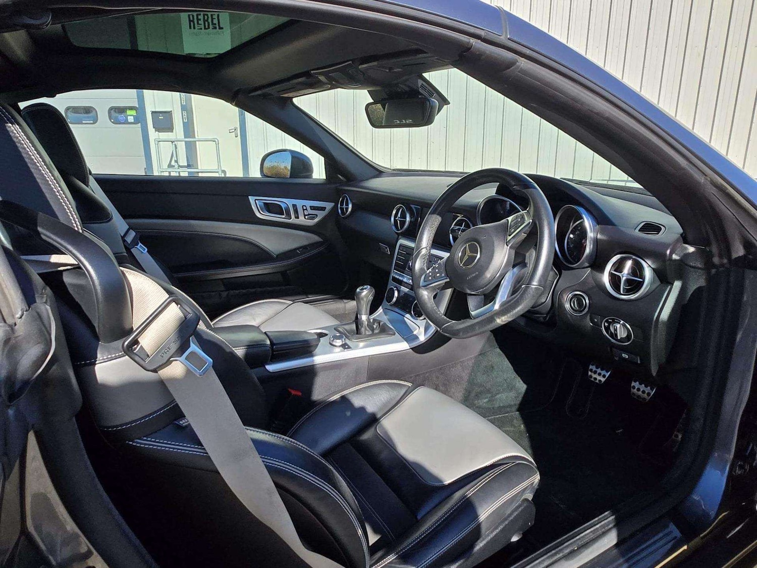 Used Mercedes-Benz SLC 2020 for sale - 77872165: Photo 36