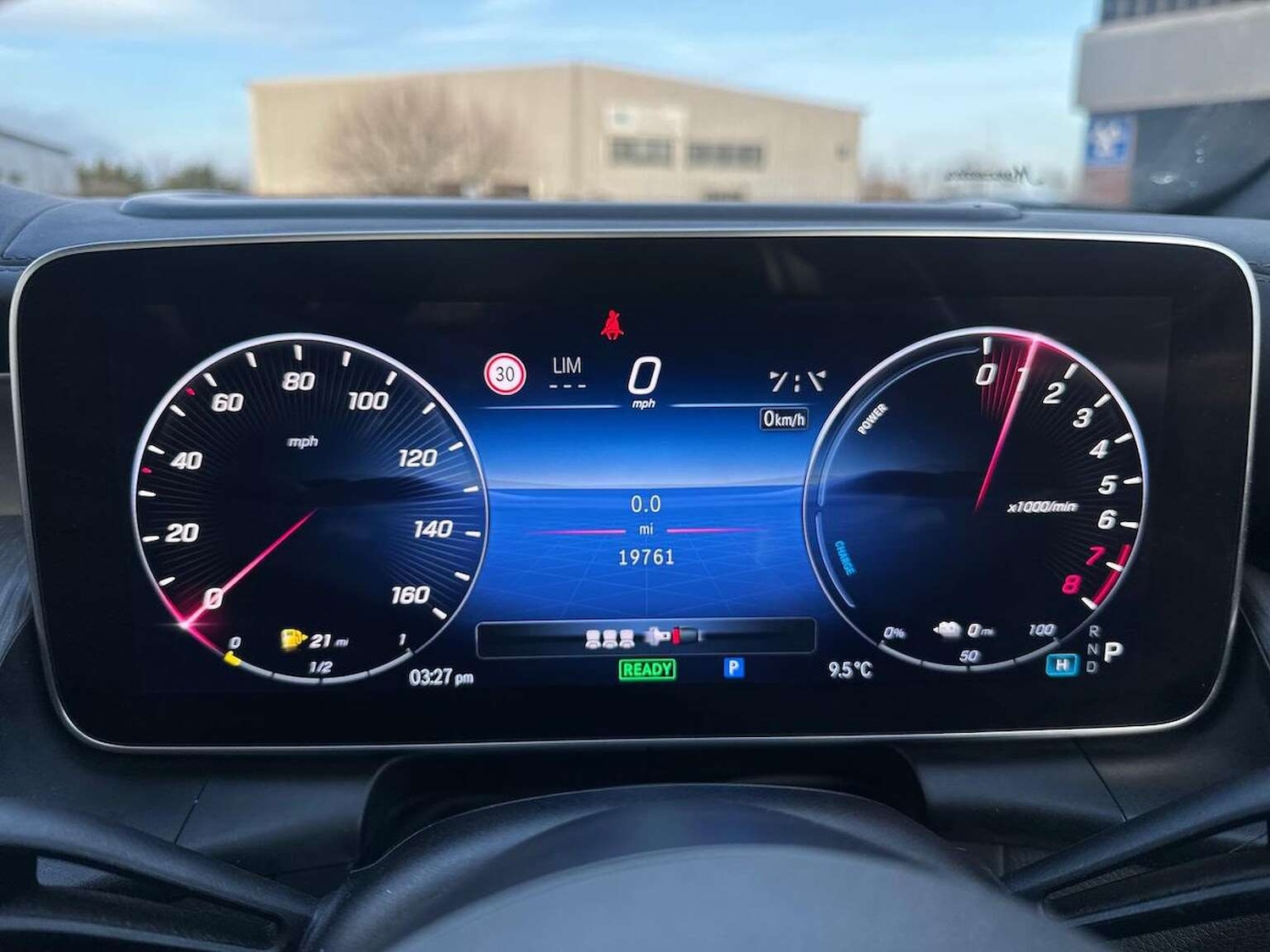 Used Mercedes-Benz GLC 2023 for sale - 77568700: Photo 10