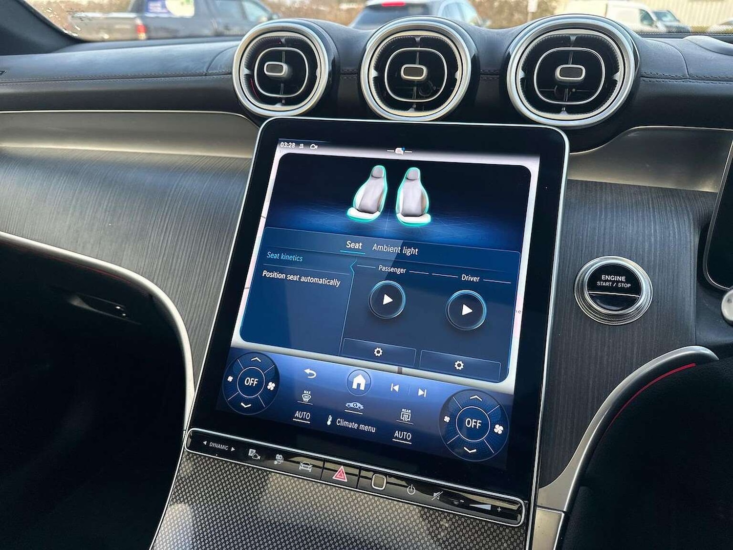 Used Mercedes-Benz GLC 2023 for sale - 77568700: Photo 12