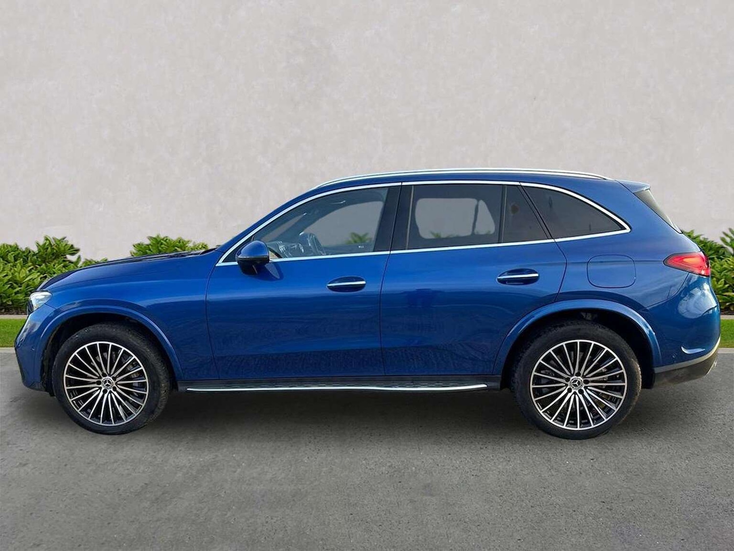 Used Mercedes-Benz GLC 2023 for sale - 77568700: Photo 19