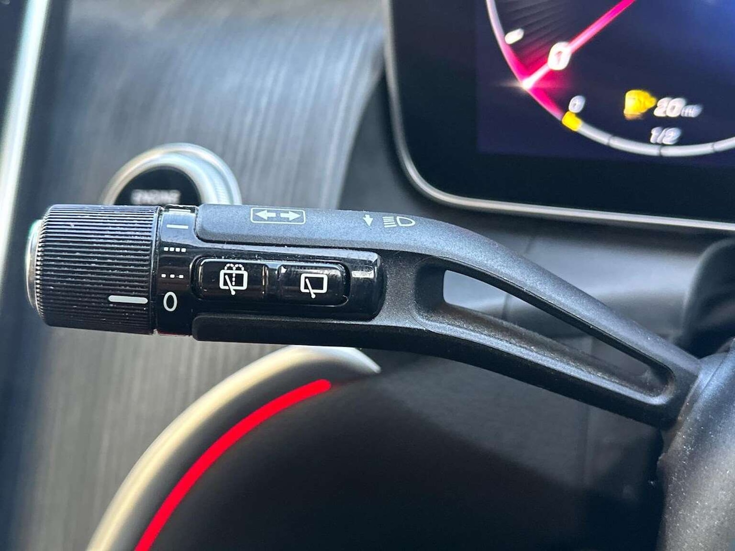 Used Mercedes-Benz GLC 2023 for sale - 77568700: Photo 29