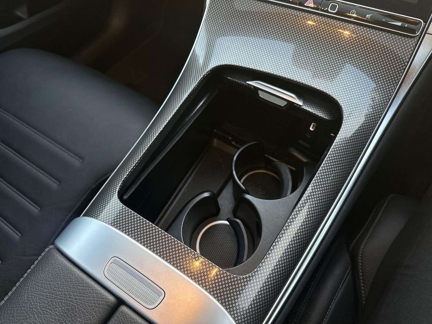 Used Mercedes-Benz GLC 2023 for sale - 77568700: Photo 32