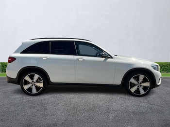 Used Mercedes-Benz GLC 2018 for sale - 78485223: Photo