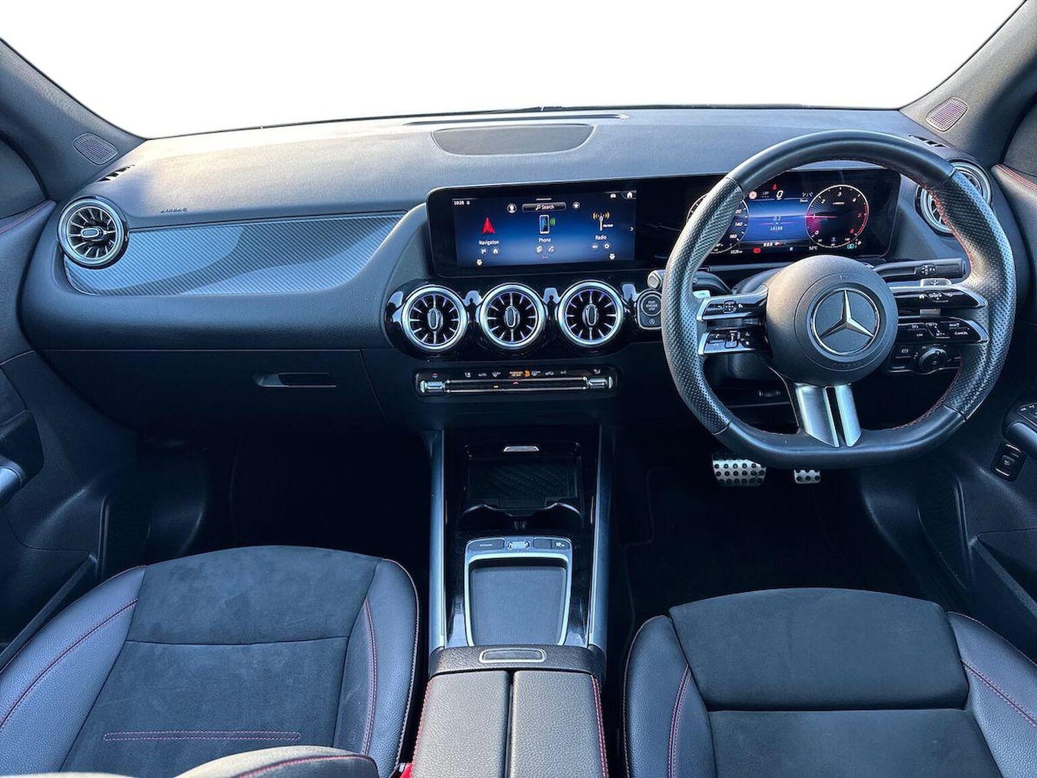 Used Mercedes-Benz GLA 2023 for sale - 76650169: Photo 8