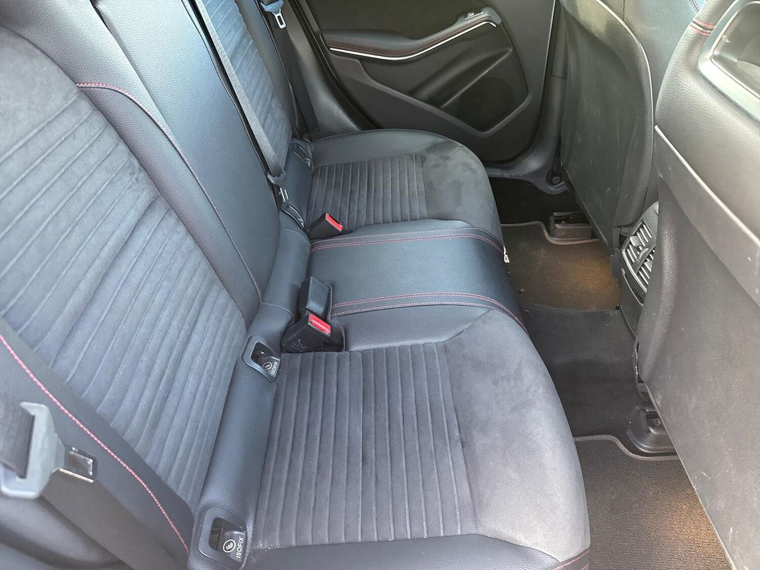 Used Mercedes-Benz A-Class 2018 for sale - 76347077: Photo 16