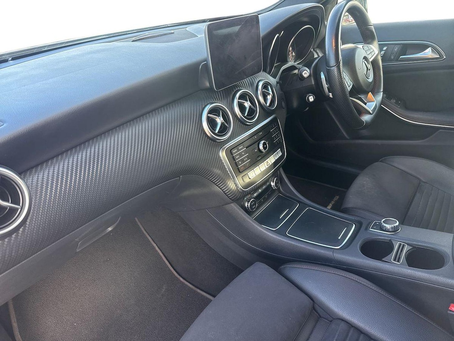 Used Mercedes-Benz A-Class 2018 for sale - 76347077: Photo 7