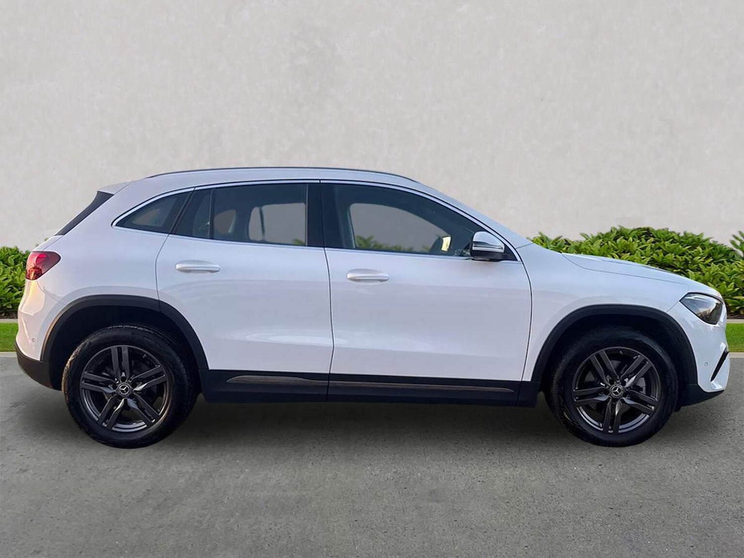 Used Mercedes-Benz GLA 2024 for sale - 76864045: Photo 3