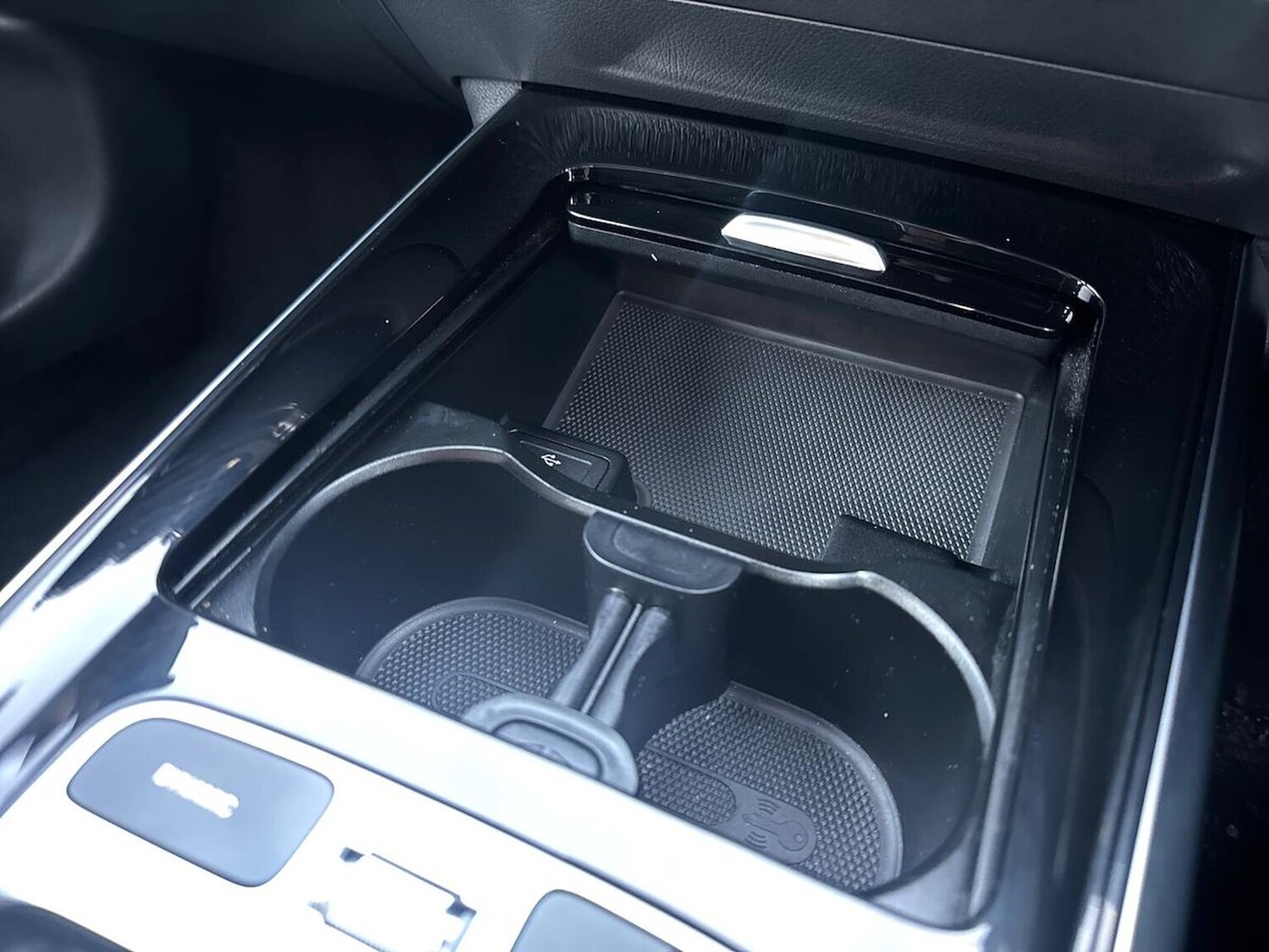 Used Mercedes-Benz GLA 2024 for sale - 76864045: Photo 32