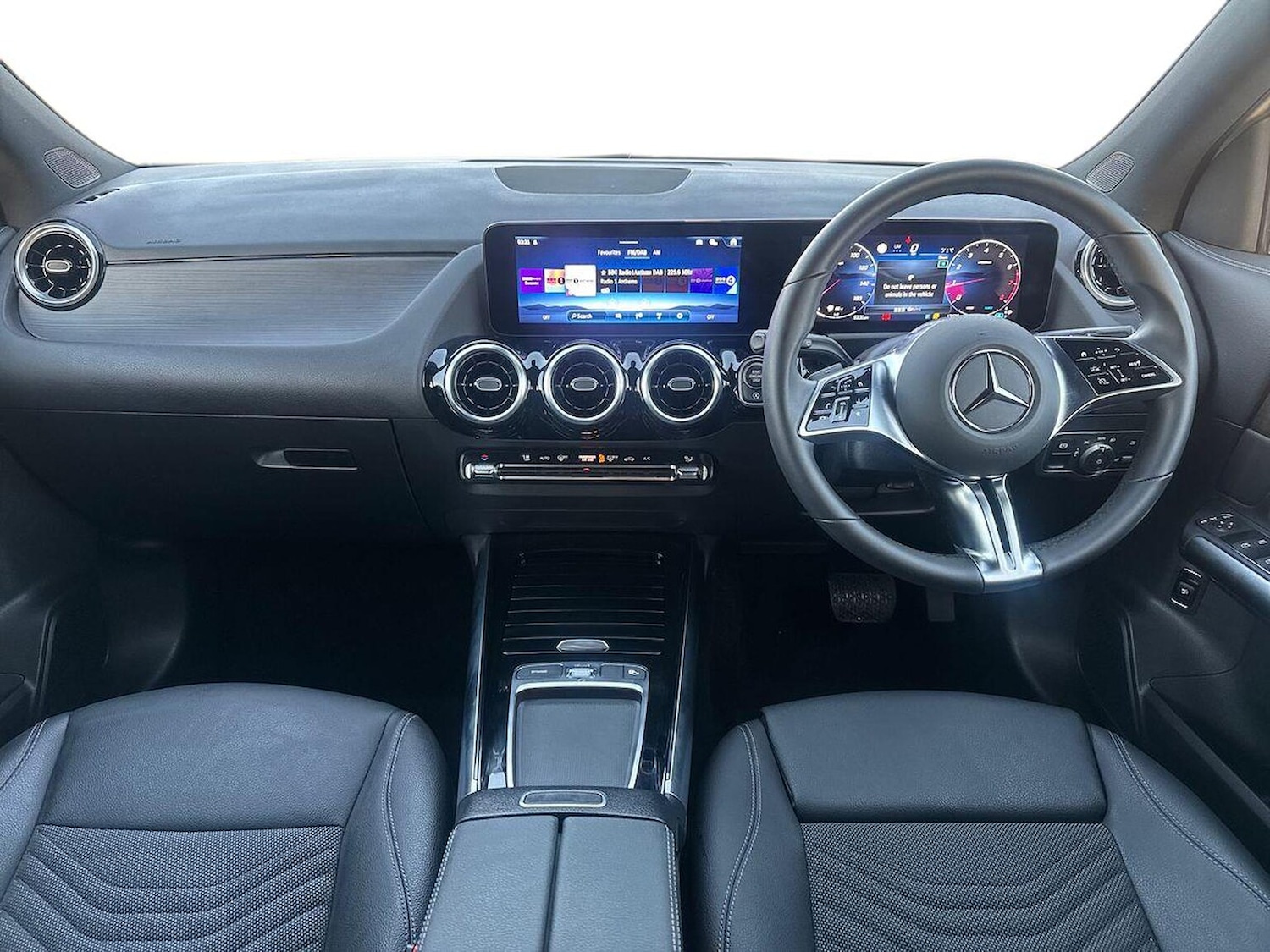 Used Mercedes-Benz GLA 2024 for sale - 76864045: Photo 8