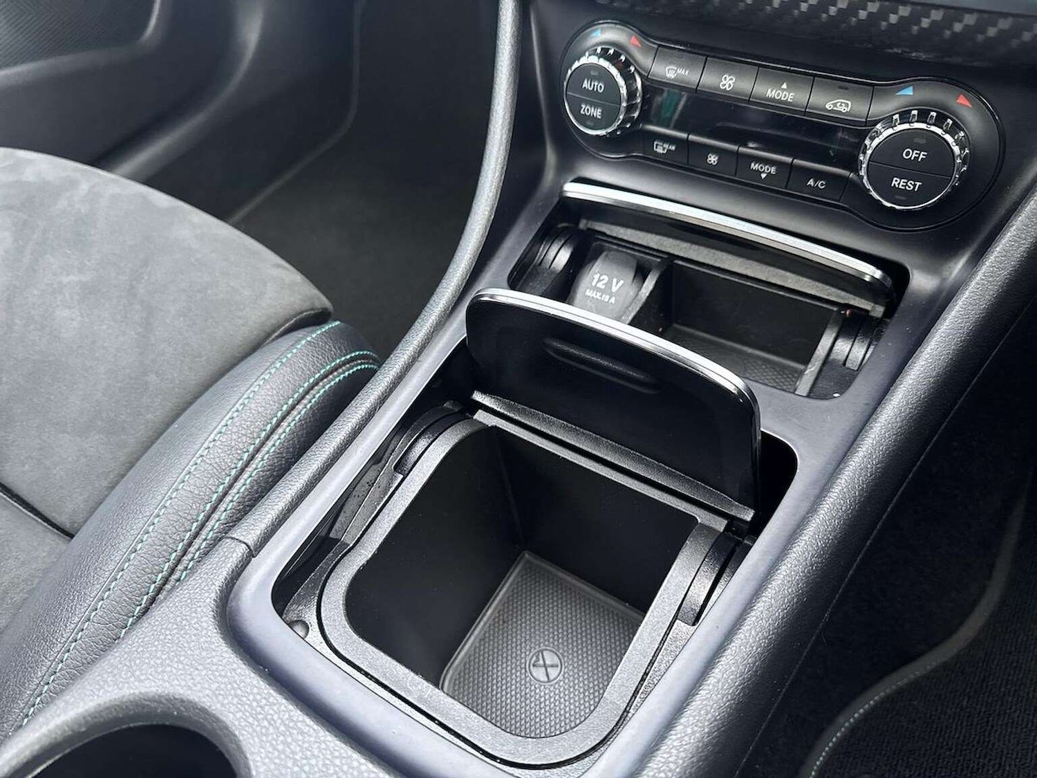 Used Mercedes-Benz A-Class 2016 for sale - 77616781: Photo 32