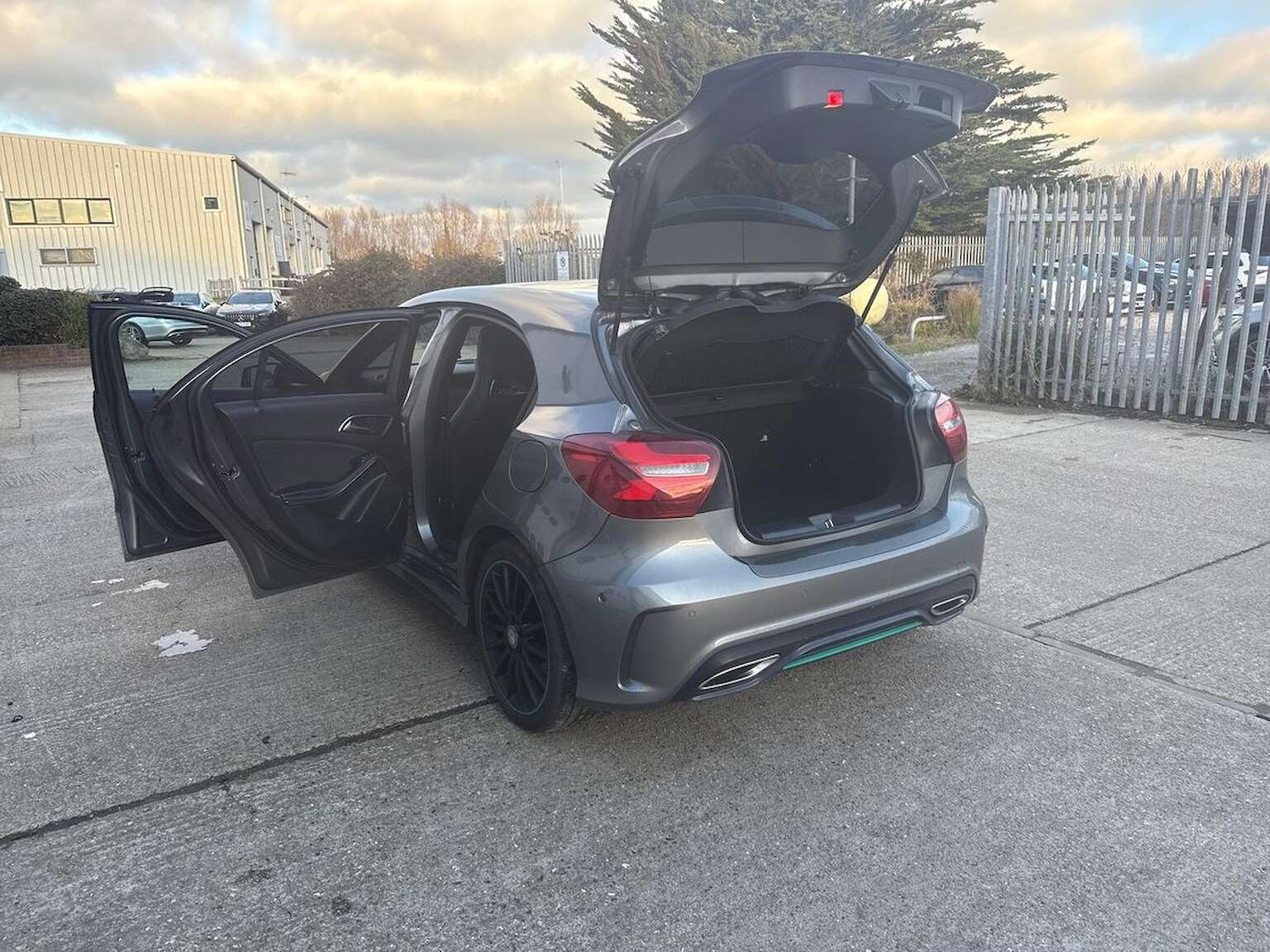 Used Mercedes-Benz A-Class 2016 for sale - 77616781: Photo 40