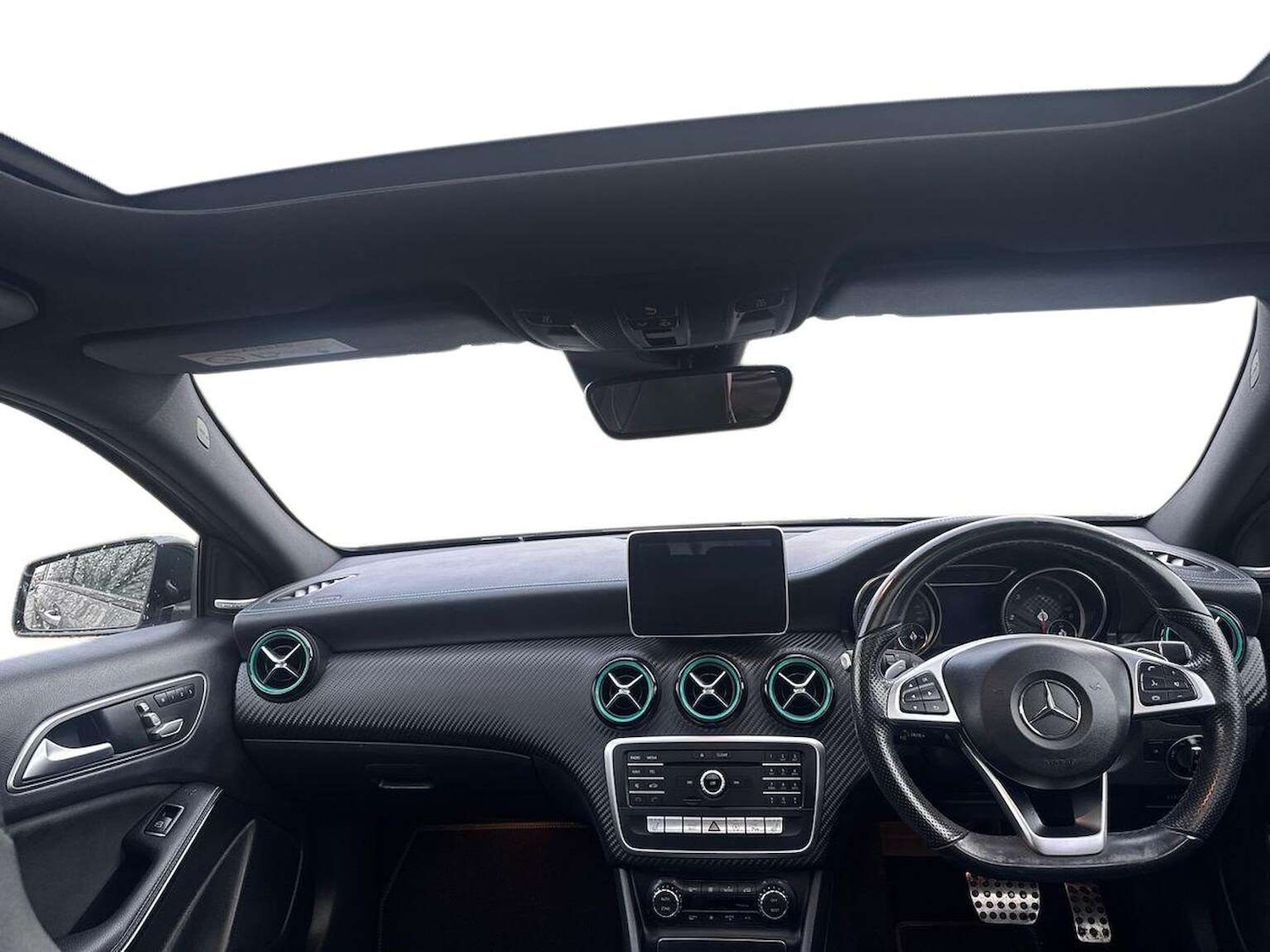 Used Mercedes-Benz A-Class 2016 for sale - 77616781: Photo 8