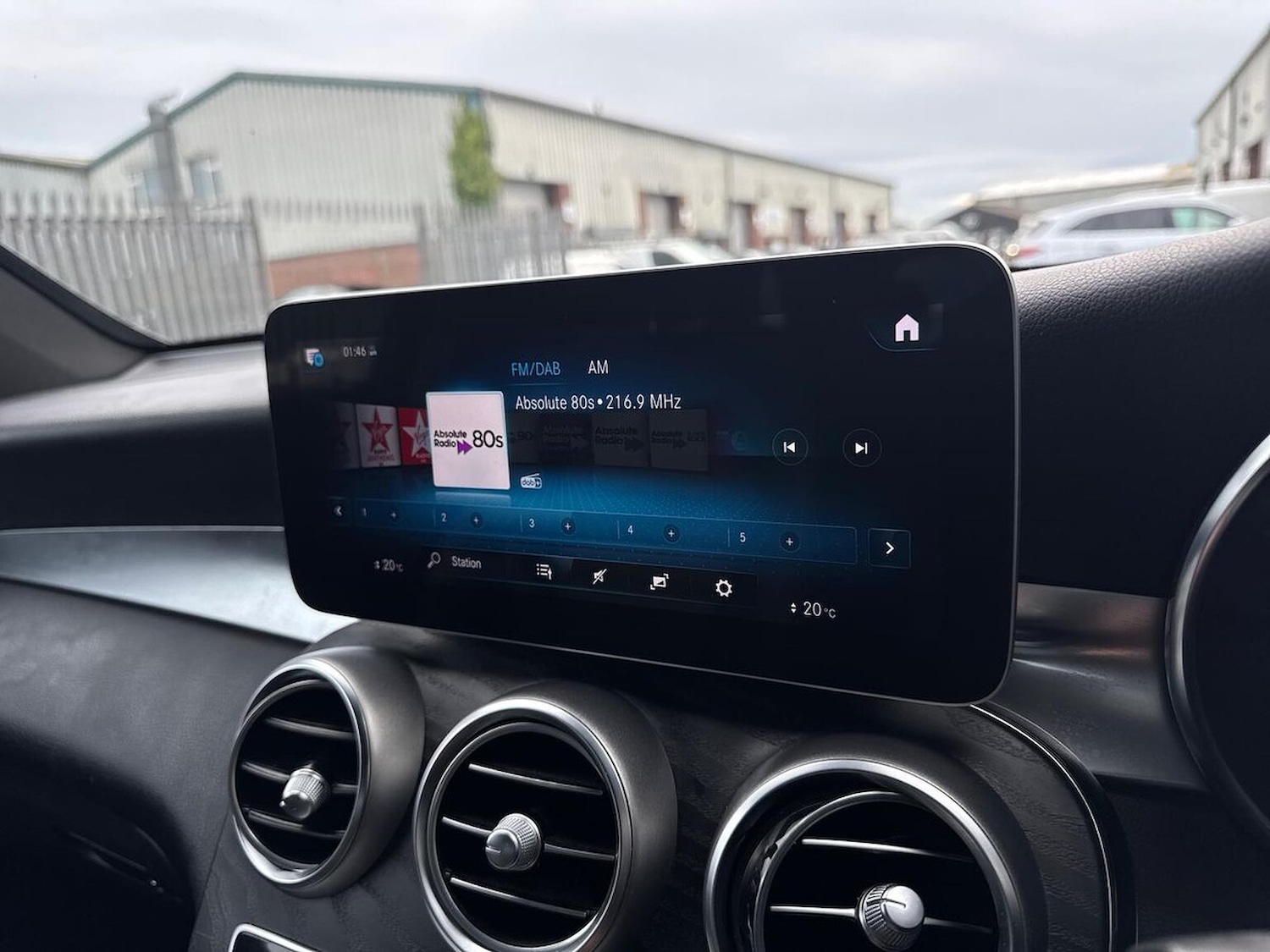 Used Mercedes-Benz GLC 2020 for sale - 76464651: Photo 25