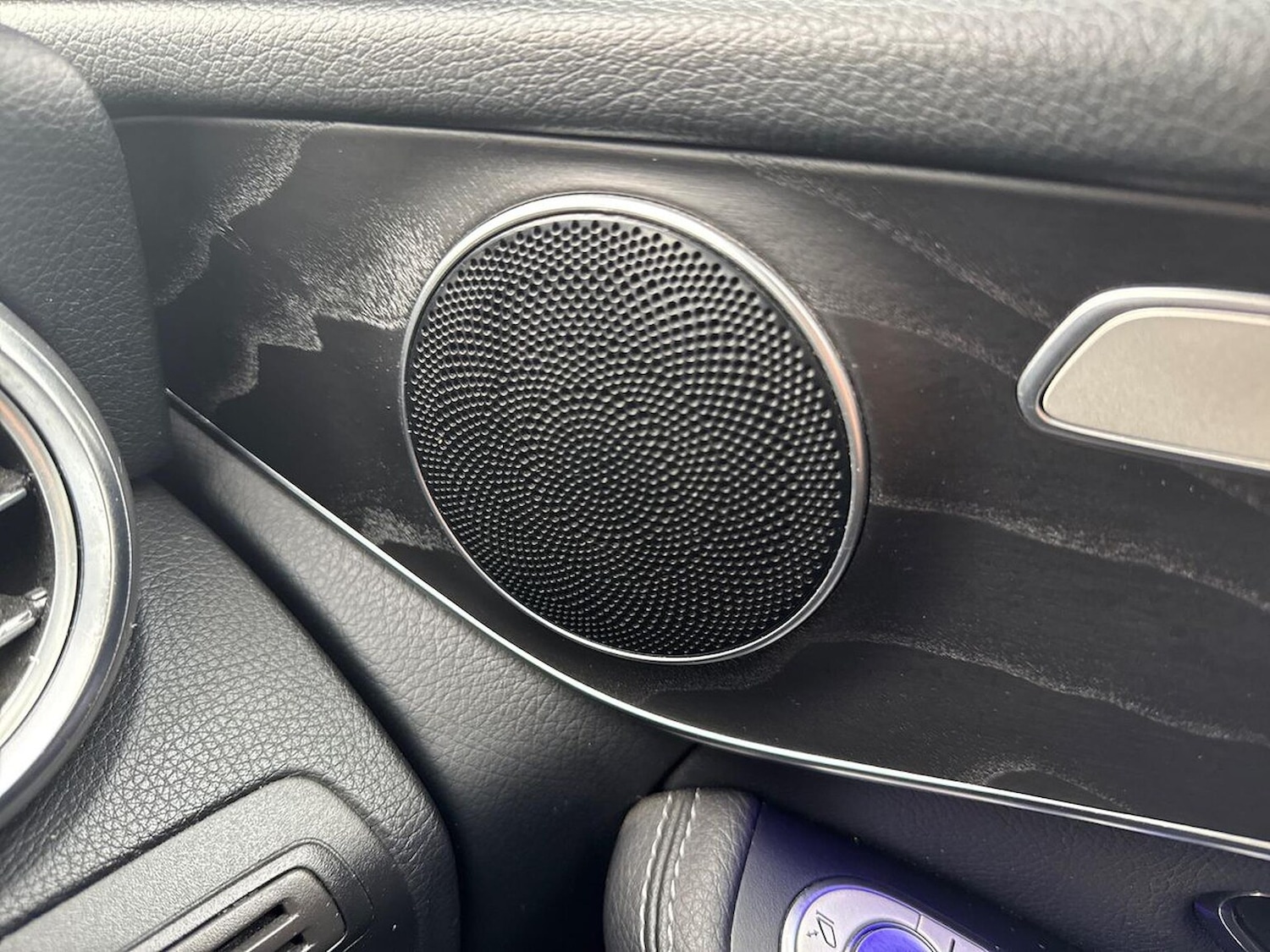 Used Mercedes-Benz GLC 2020 for sale - 76464651: Photo 31