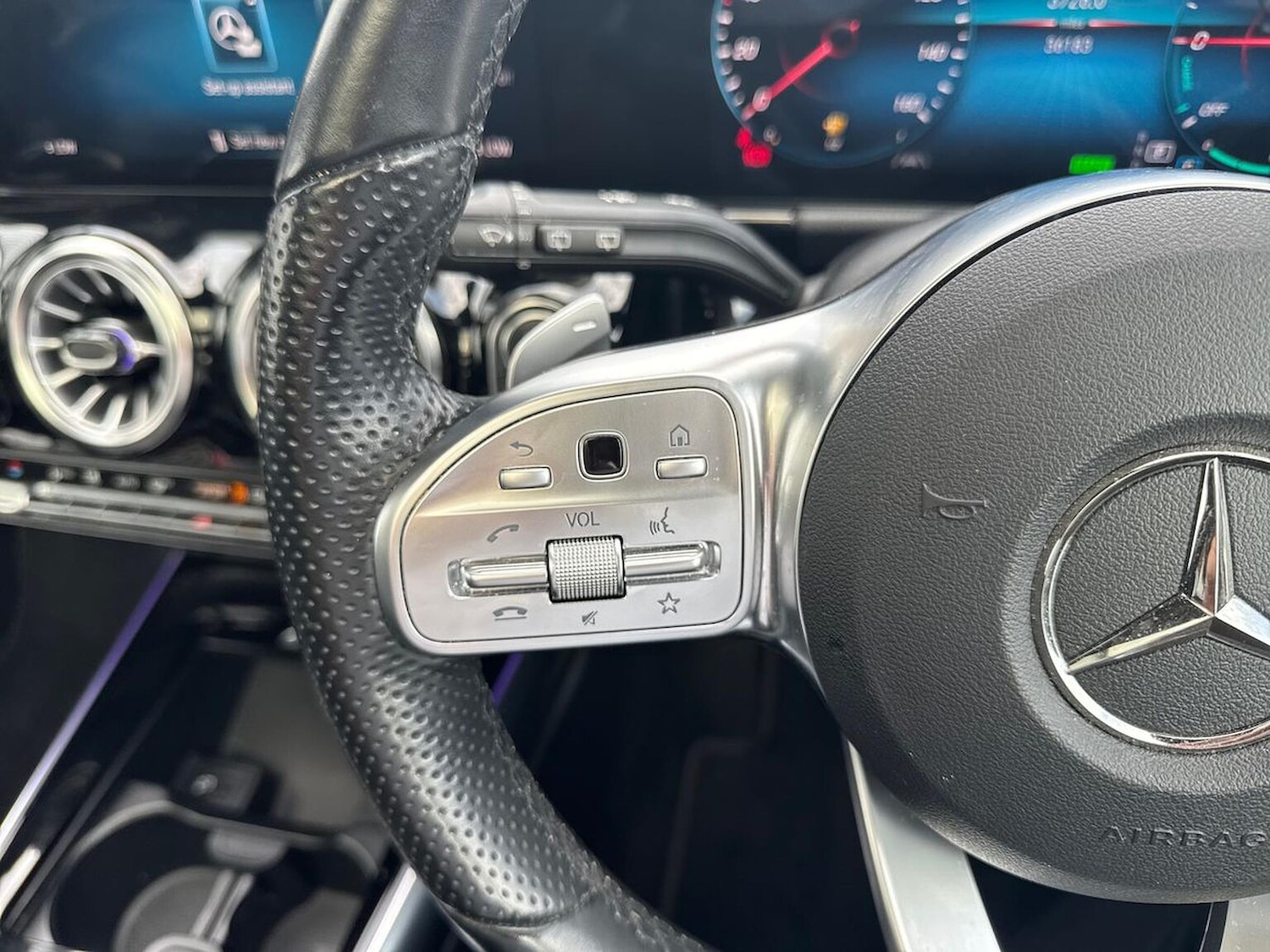 Used Mercedes-Benz GLA 2021 for sale - 76019499: Photo 26