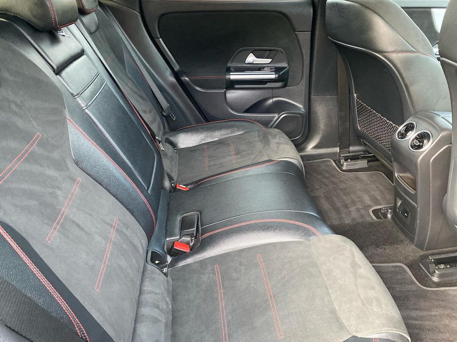 Used Mercedes-Benz EQA 2021 for sale - 76830636: Photo 16