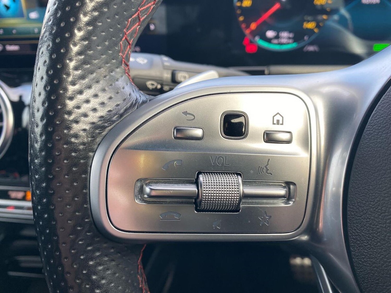 Used Mercedes-Benz EQA 2021 for sale - 76830636: Photo 26