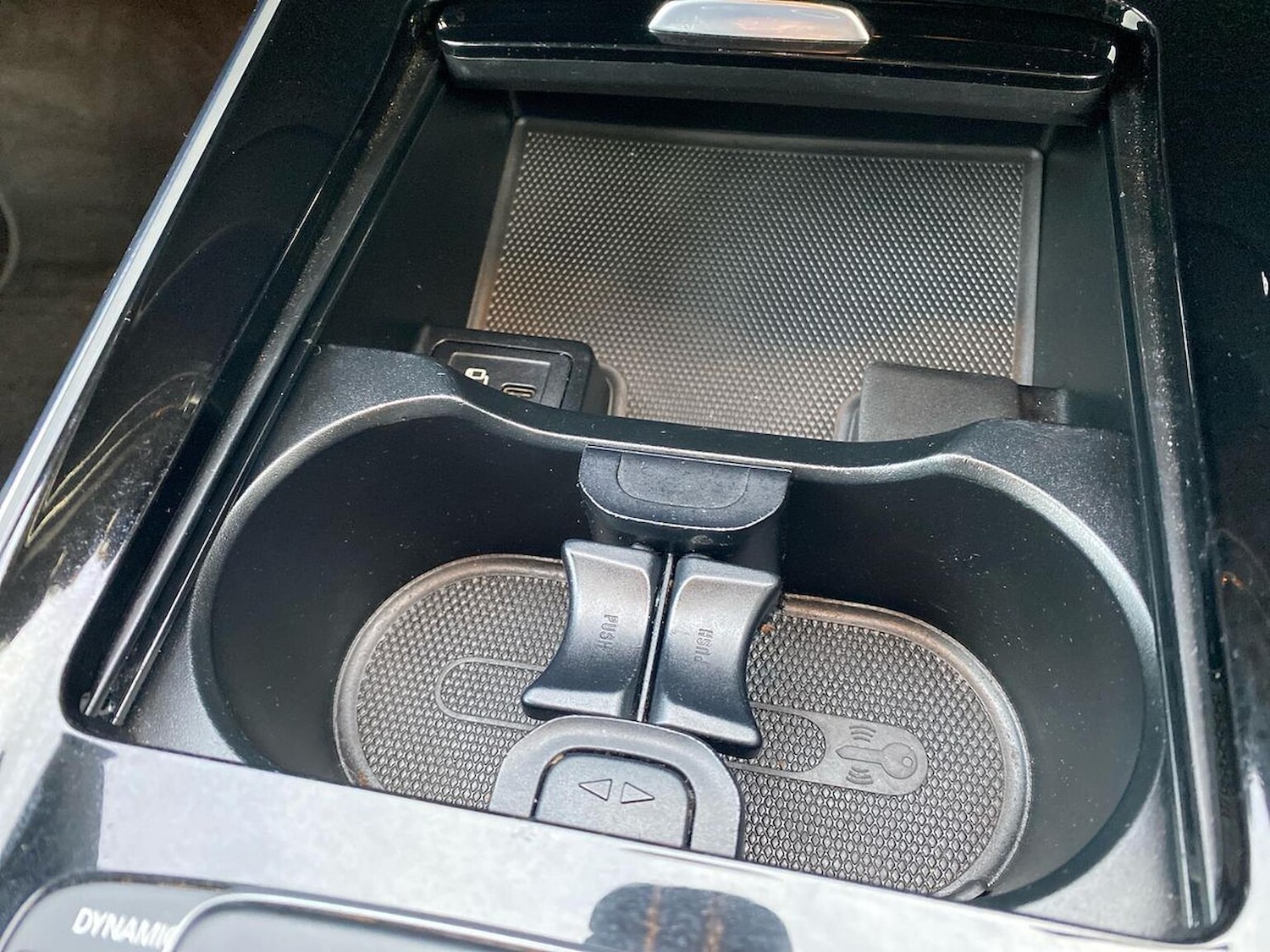 Used Mercedes-Benz EQA 2021 for sale - 76830636: Photo 32