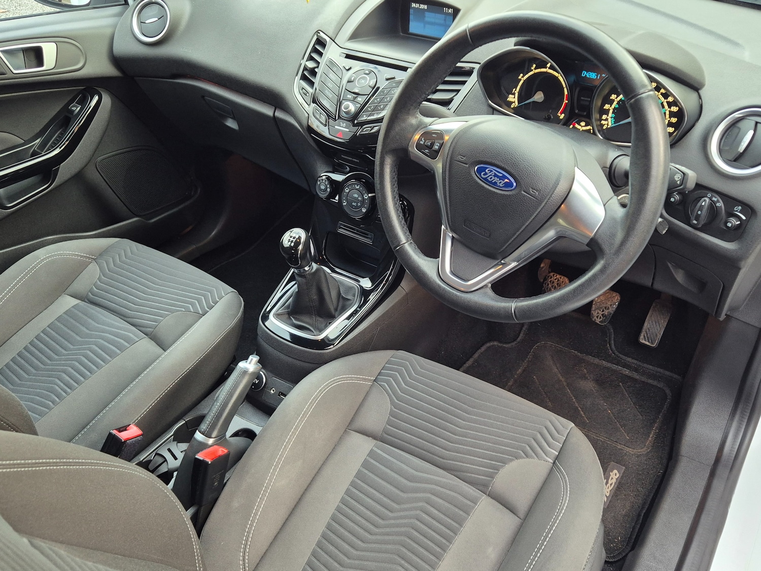 Used Ford Fiesta 2016 for sale - 76863050: Photo 10