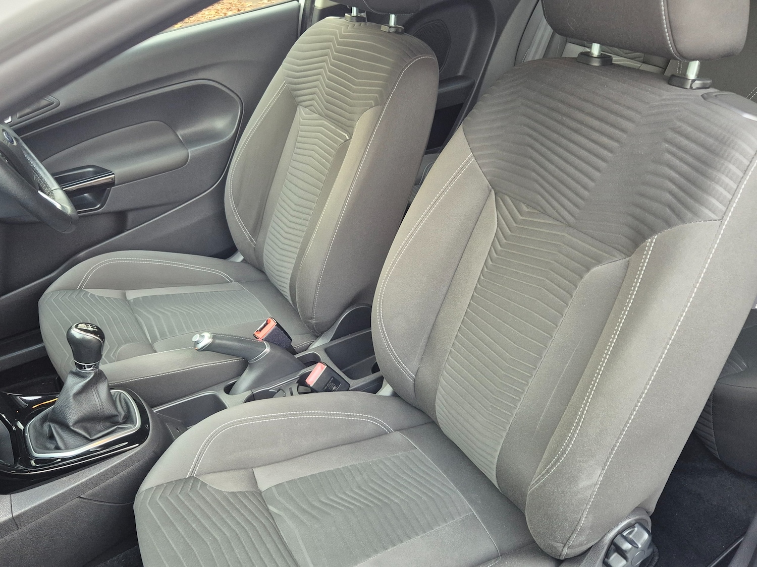 Used Ford Fiesta 2016 for sale - 76863050: Photo 12