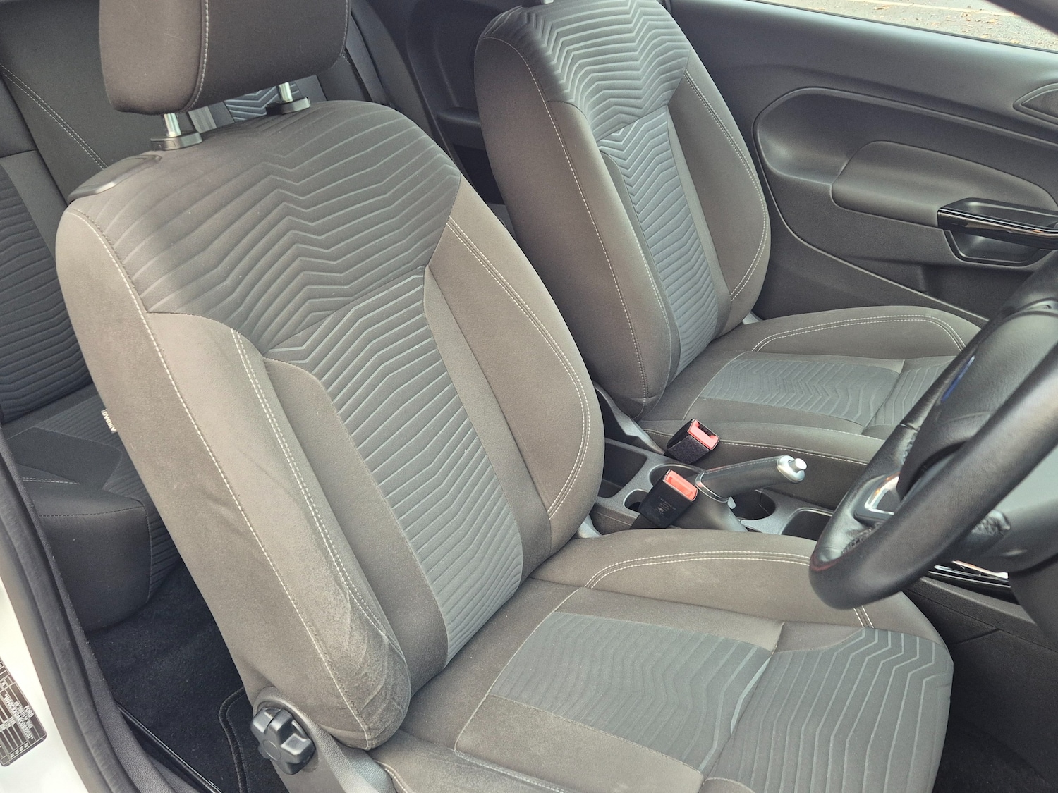 Used Ford Fiesta 2016 for sale - 76863050: Photo 13