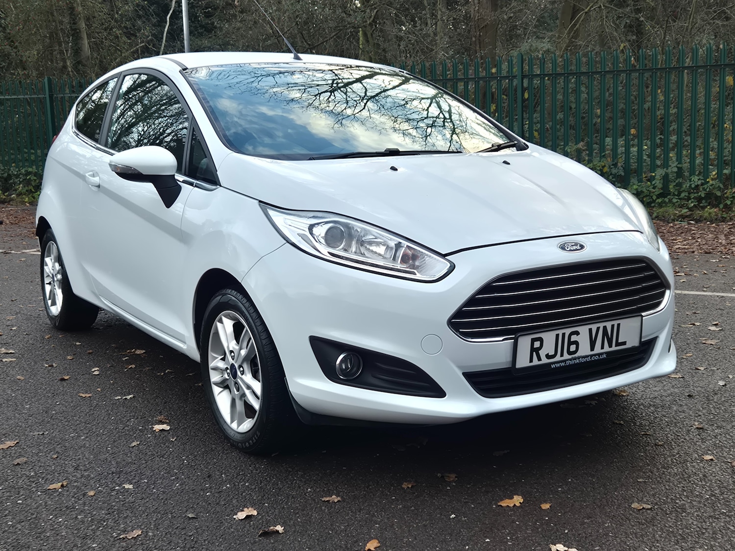 Used Ford Fiesta 2016 for sale - 76863050: Photo 2