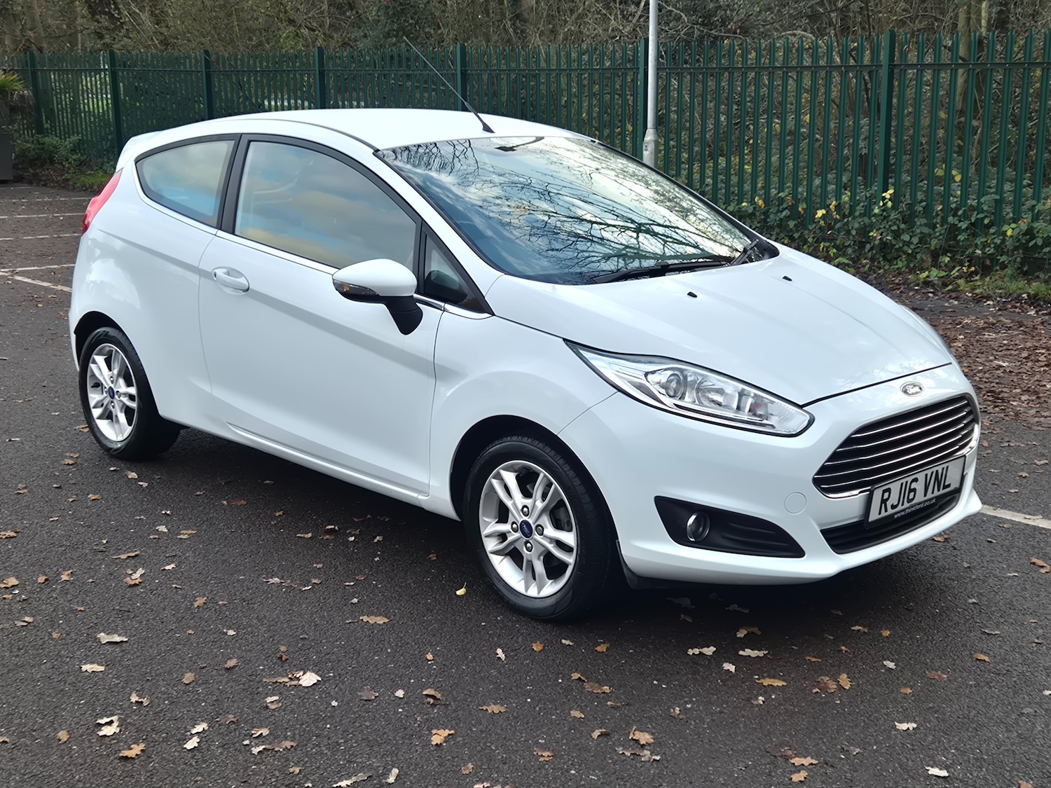 Used Ford Fiesta 2016 for sale - 76863050: Photo 32