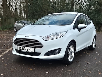Used Ford Fiesta 2016 for sale - 76863050: Photo