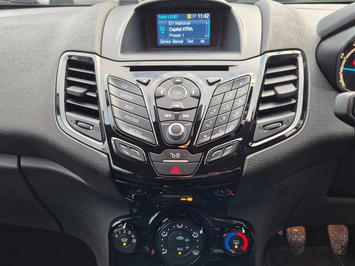 Used Ford Fiesta 2016 for sale - 76863050: Photo 5