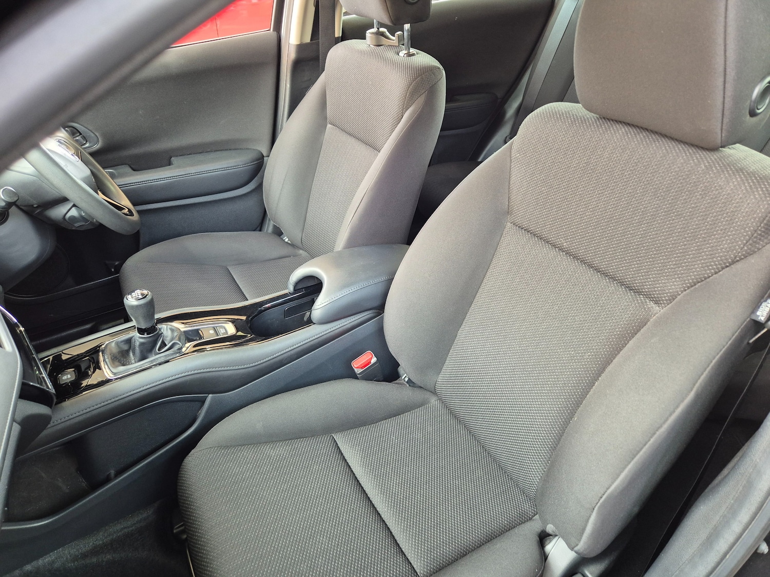 Used Honda HR-V 2016 for sale - 76506247: Photo 11