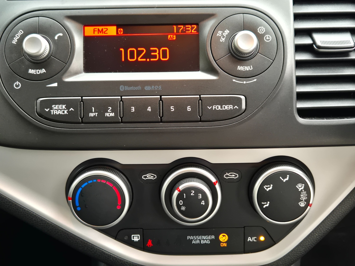 Used Kia Picanto 2015 for sale - 76506246: Photo 13