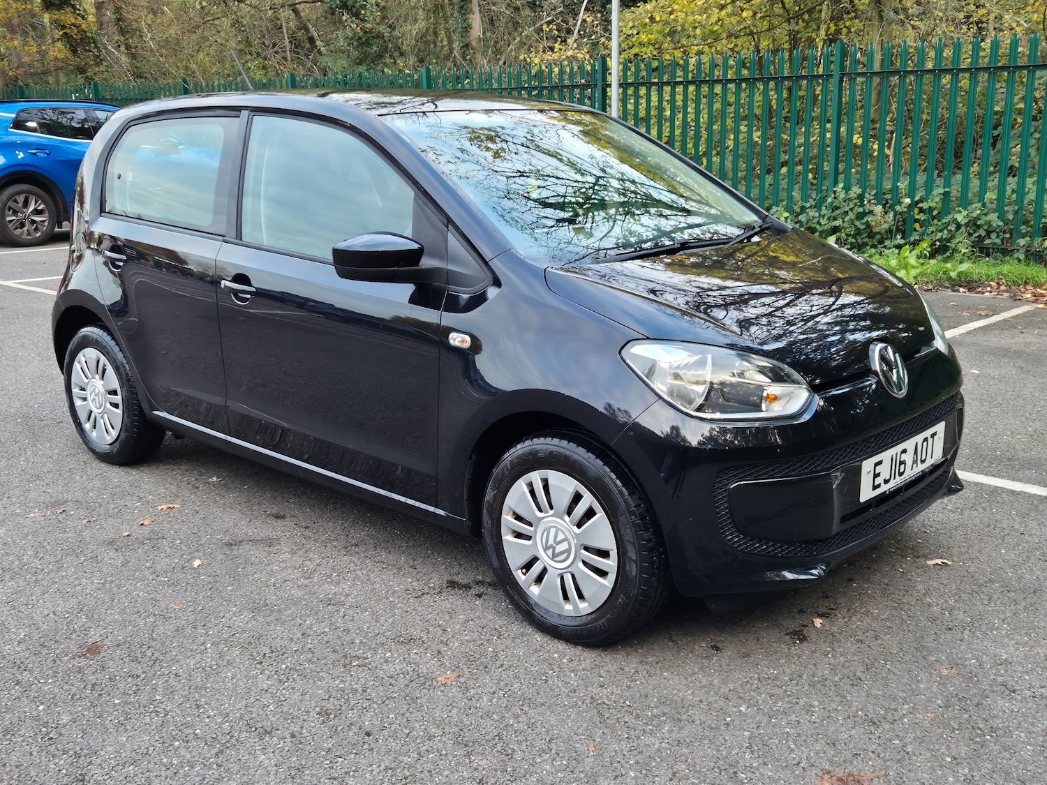 Used Volkswagen up! 2016 for sale - 76506250: Photo 1