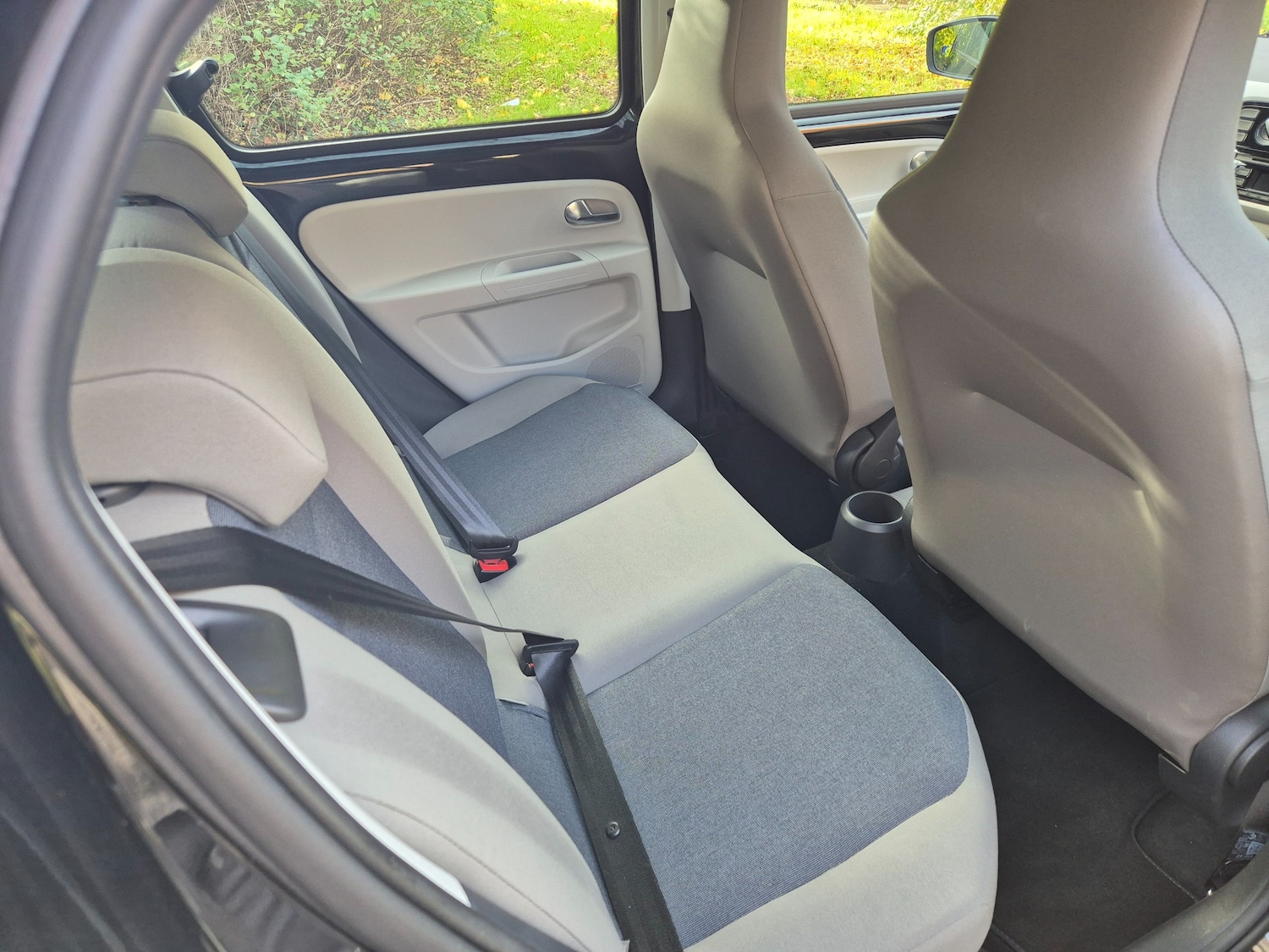 Used Volkswagen up! 2016 for sale - 76506250: Photo 15