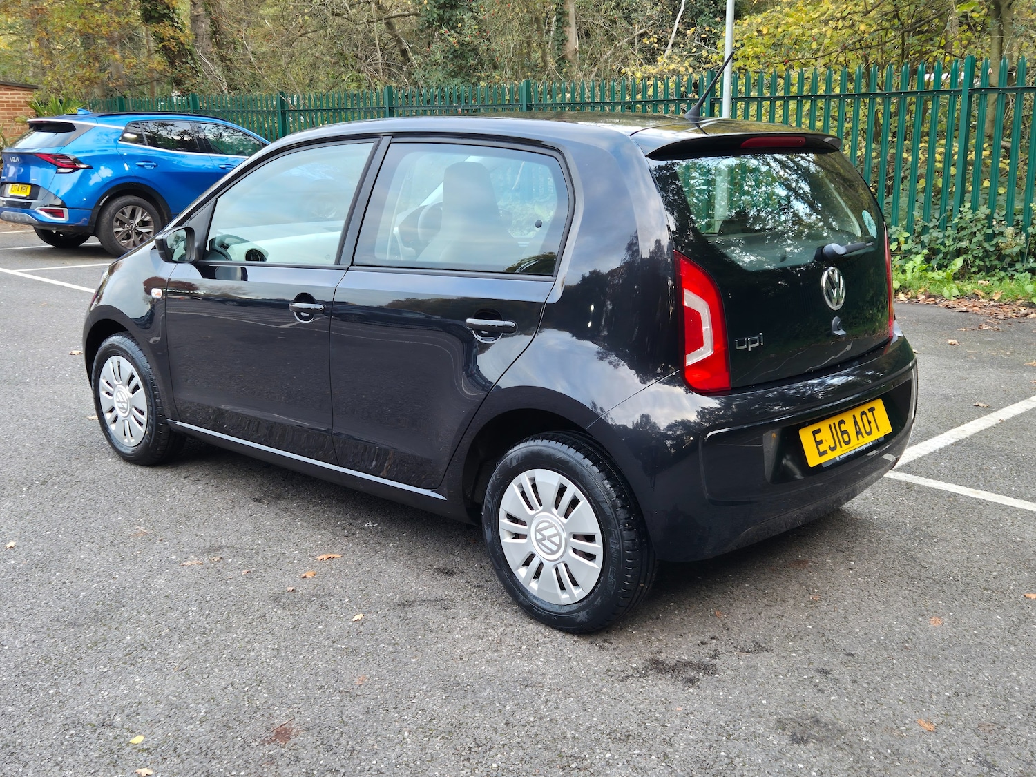 Used Volkswagen up! 2016 for sale - 76506250: Photo 27