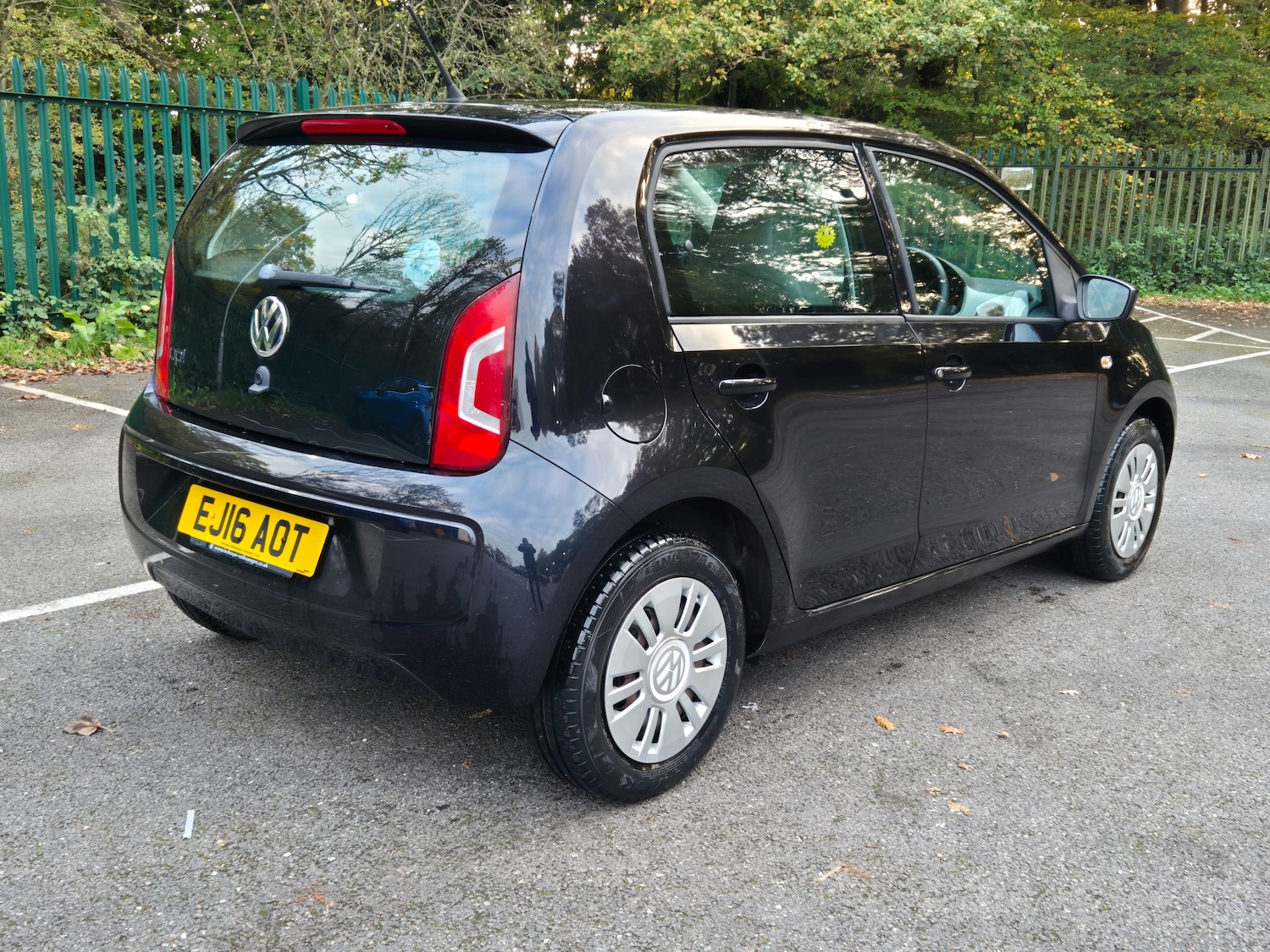 Used Volkswagen up! 2016 for sale - 76506250: Photo 29