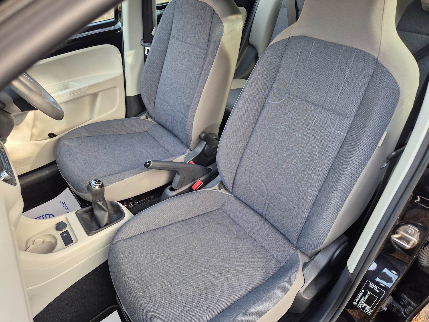 Used Volkswagen up! 2016 for sale - 76506250: Photo 9