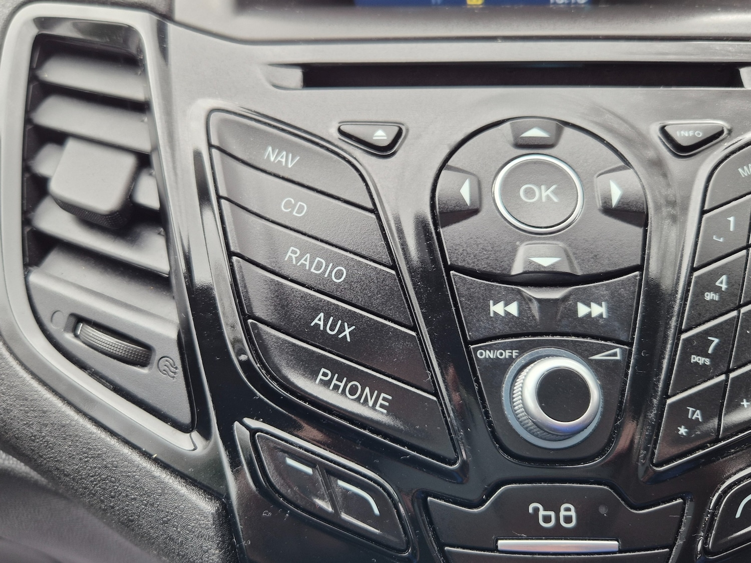 Used Ford Fiesta 2016 for sale - 77593259: Photo 16