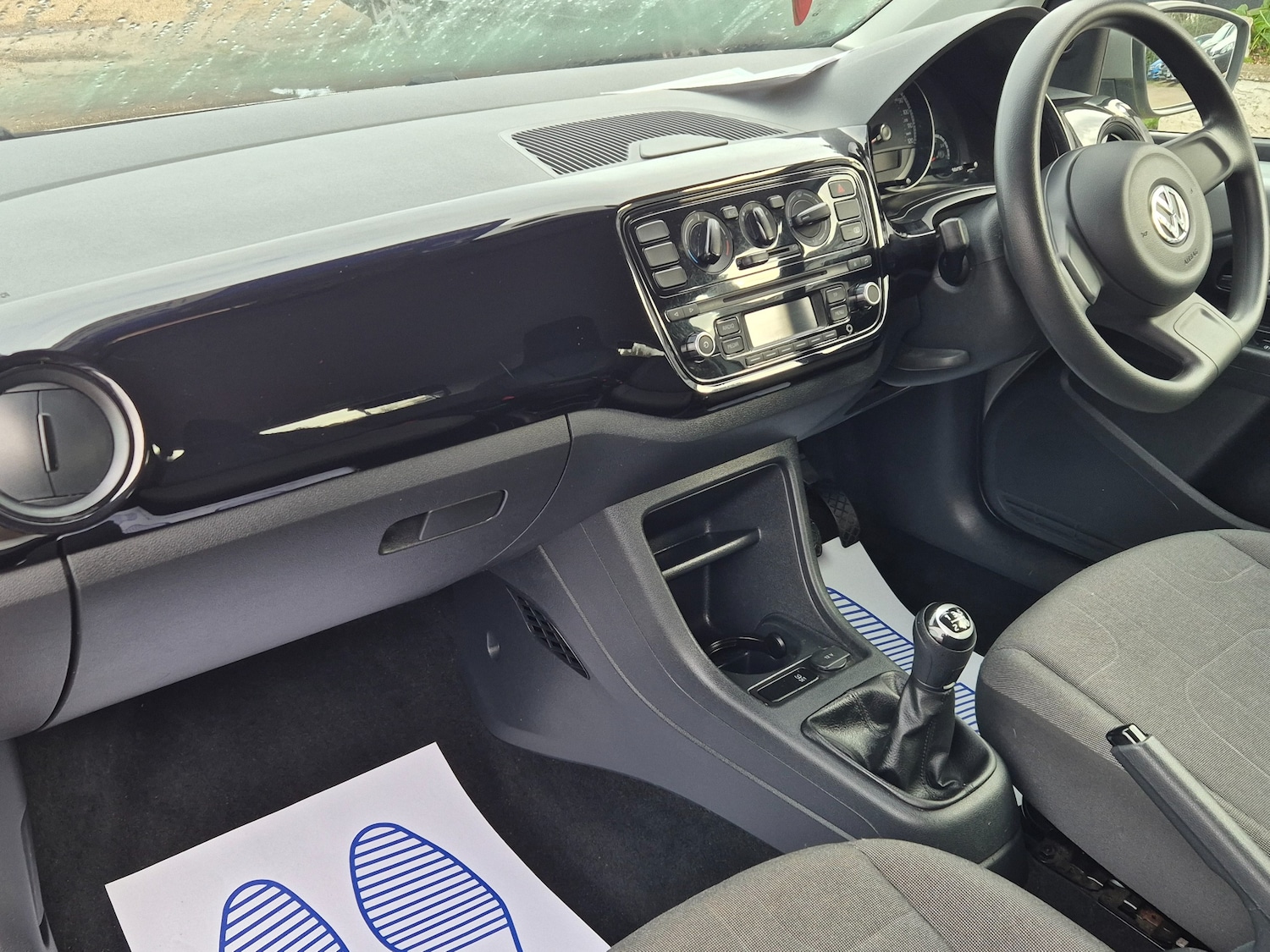 Used Volkswagen up! 2016 for sale - 77616981: Photo 11