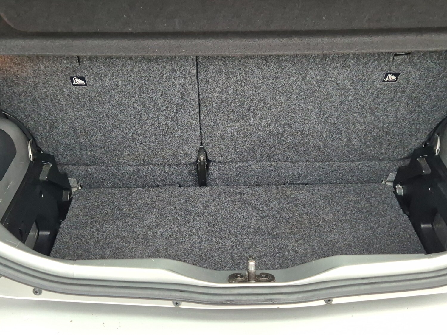 Used Volkswagen up! 2016 for sale - 77616981: Photo 19