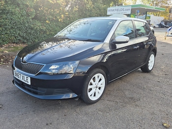 Used Skoda Fabia 2017 for sale - 76506249: Photo
