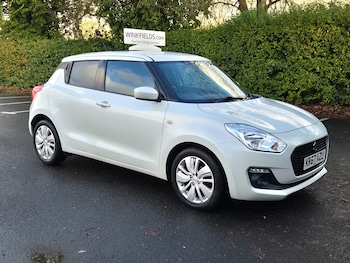 Used Suzuki Swift 2017 for sale - 77139305: Photo