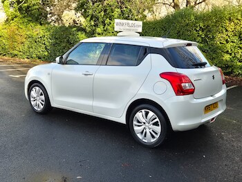 Used Suzuki Swift 2017 for sale - 77139305: Photo